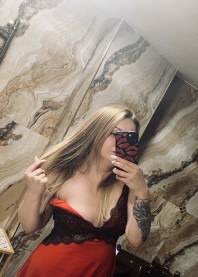  👠